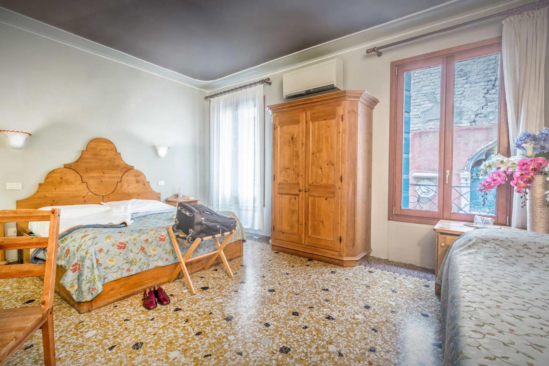 Dreibettzimmer
